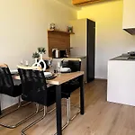Апартаменты Alpine Haven