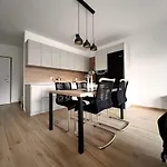 Апартаменты Alpine Haven *