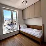Апартаменты Alpine Haven *