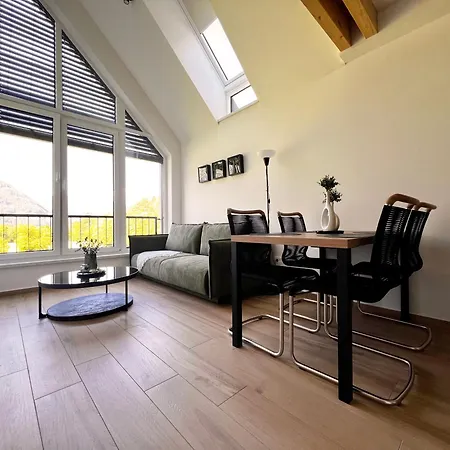 Alpine Haven Apartman *