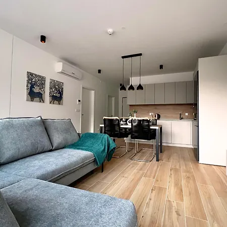 Alpine Haven Apartment *