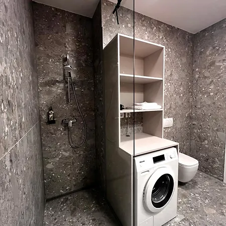 Alpine Haven דירה בובק