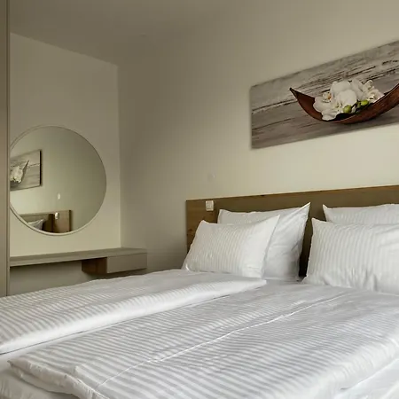 Alpine Haven Apartment