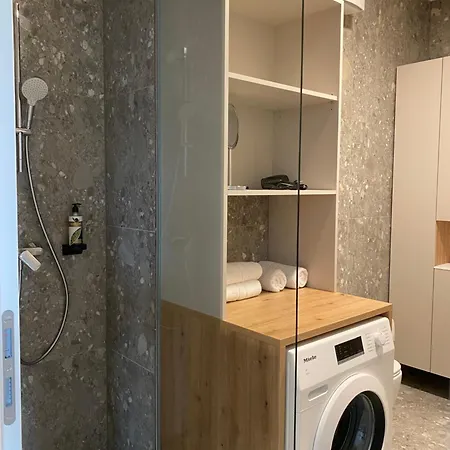 דירה Alpine Haven