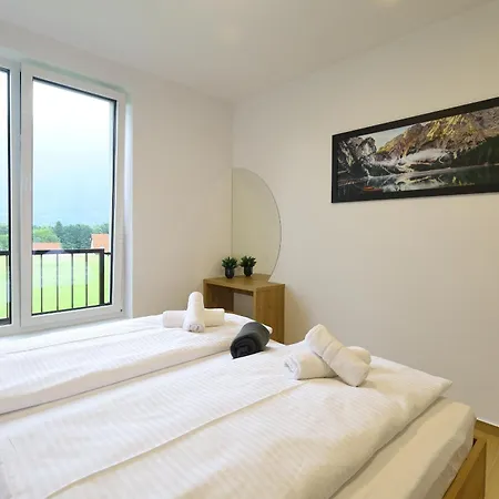 Alpine Haven דירה