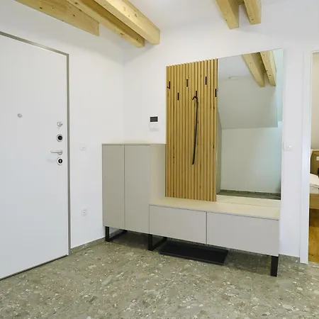 דירה Alpine Haven *