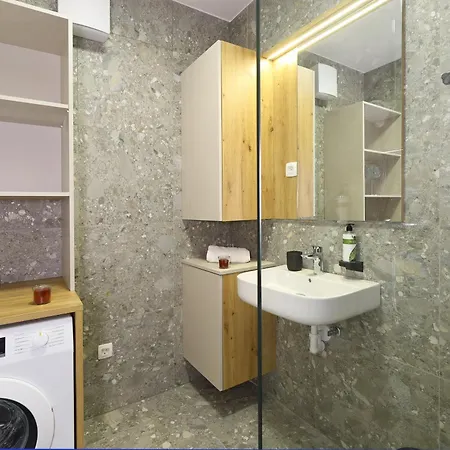 Alpine Haven Apartman *