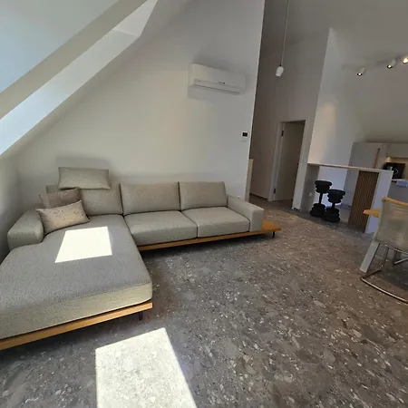 Alpine Haven Apartment *