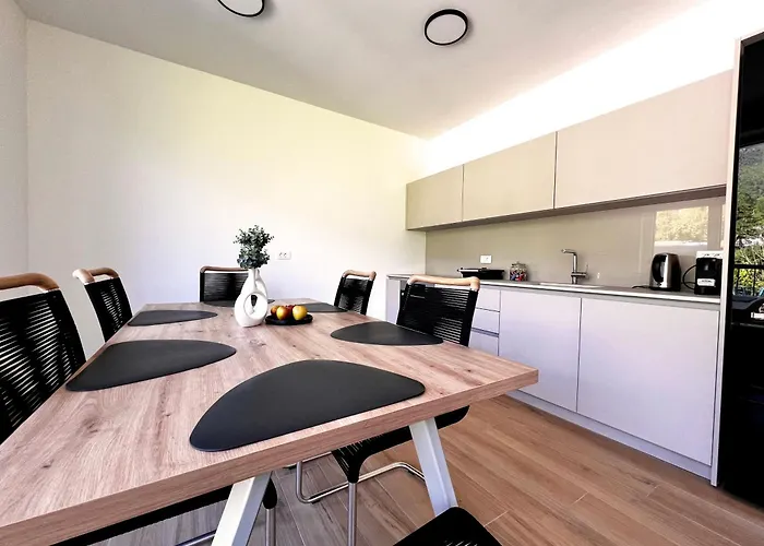 Alpine Haven Apartment *